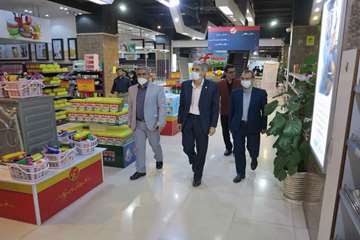 بازدید دکتر دانائی رئیس دانشگاه به اتفاق فرماندار و مدیرکل صنعت، معدن و تجارت استان از سطح شهر سمنان 99.01.10 
